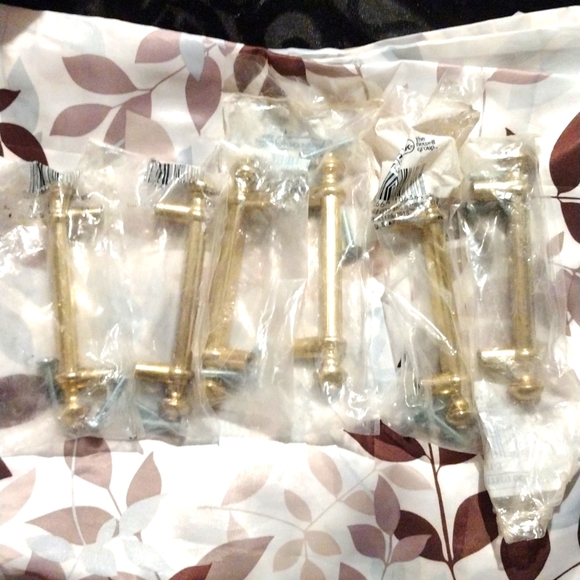 AMEROCK (6)Polished Brass Furniture Pulls Item#BP761-3 New in OriginalPackaging - Picture 6 of 7